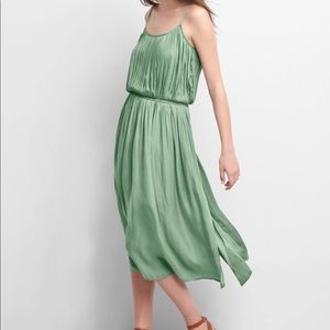 Green Drapey Pleated Midi Dress - Gap